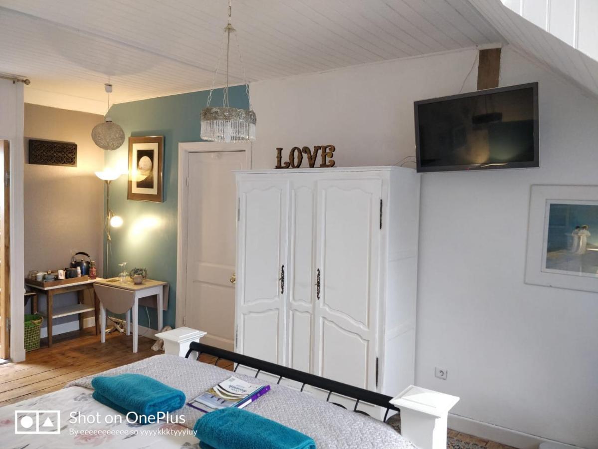 Maison Papillons Plomodiern Dış mekan fotoğraf
