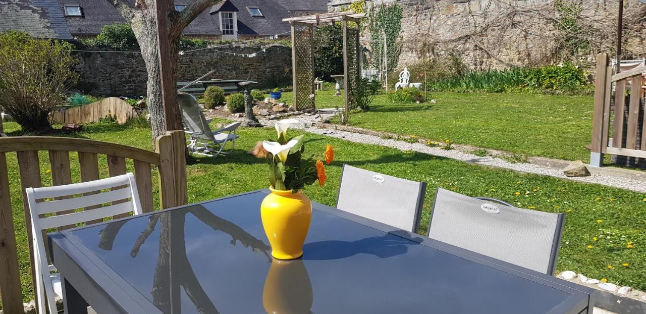 Maison Papillons Plomodiern Dış mekan fotoğraf